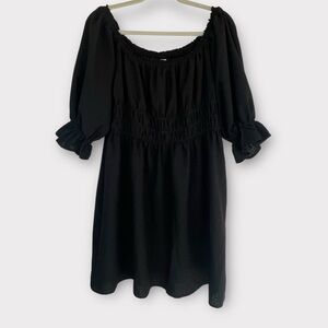 🖤 H&M Black Off-Shoulder Smocked Dress – Size Large
